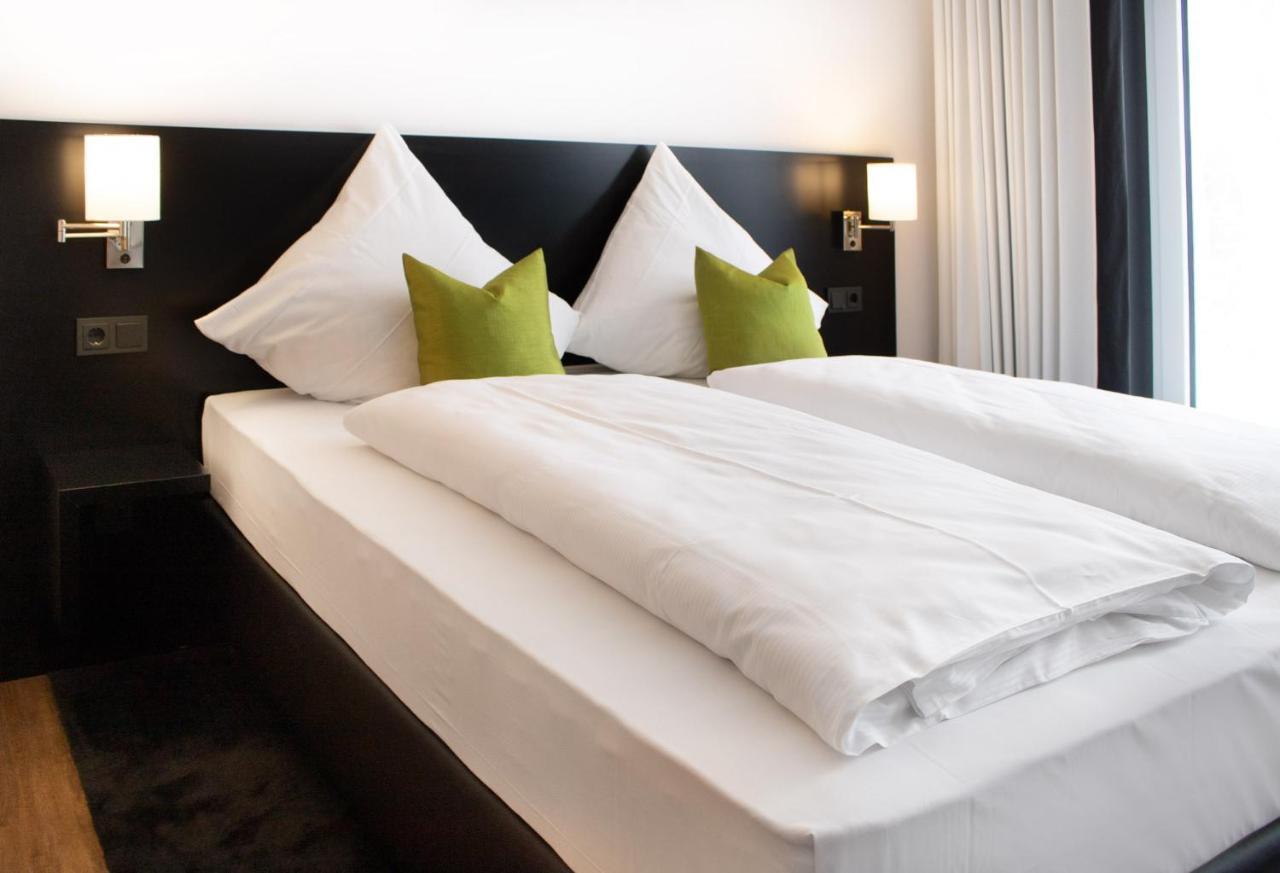 Mdg Hotel By Wmm Hotels Magdeburg Bagian luar foto